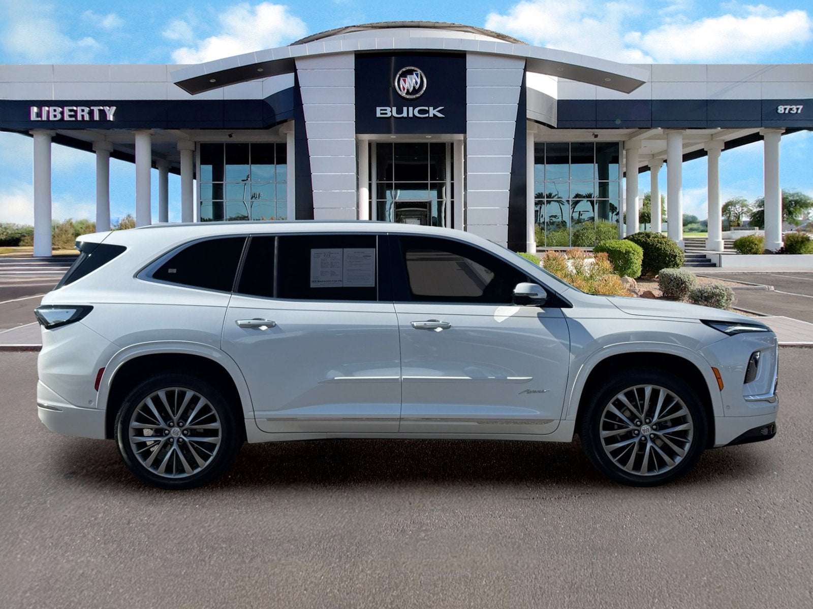 2025 Buick Enclave Avenir