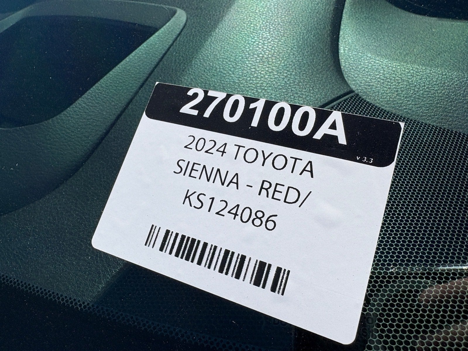 2024 Toyota Sienna Platinum