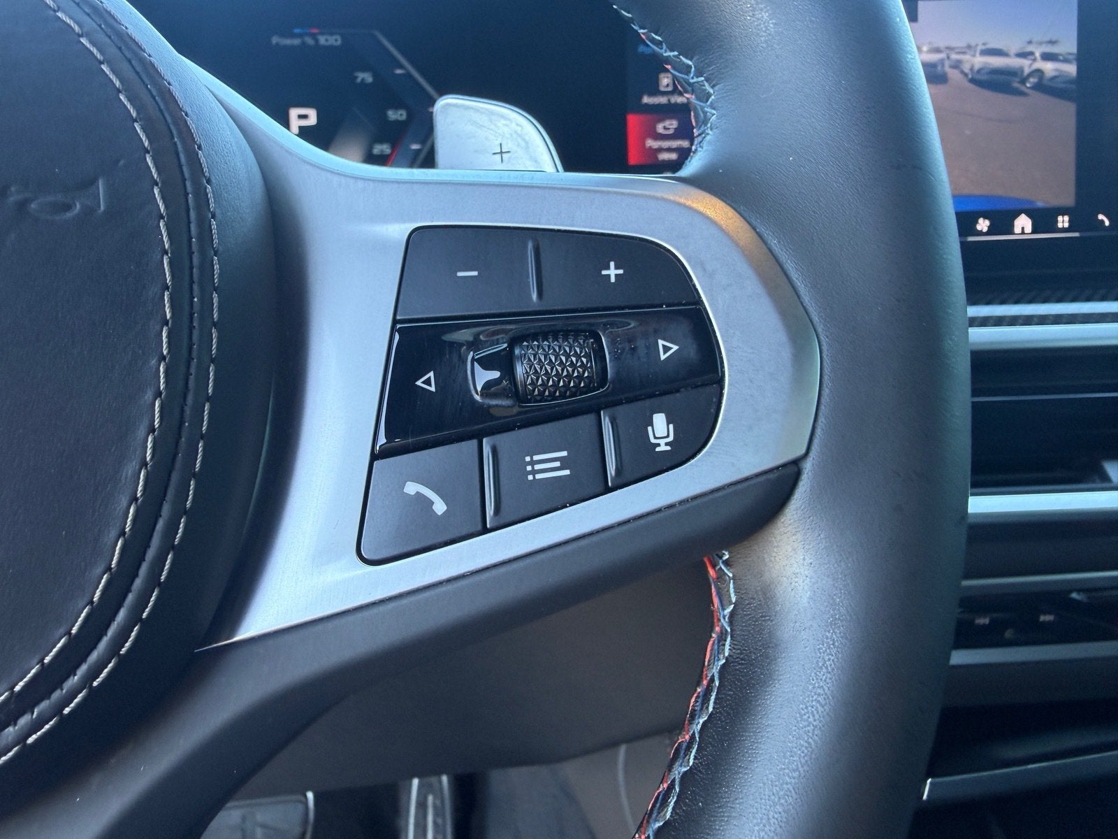 2024 BMW X5 M60i