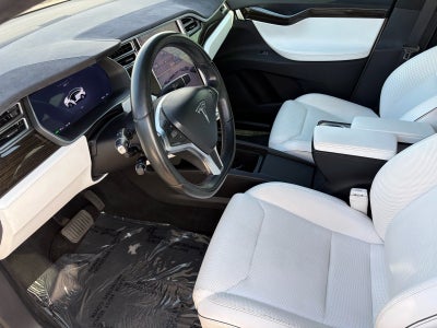 2016 Tesla Model X 70D