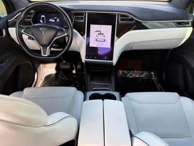 2016 Tesla Model X 70D