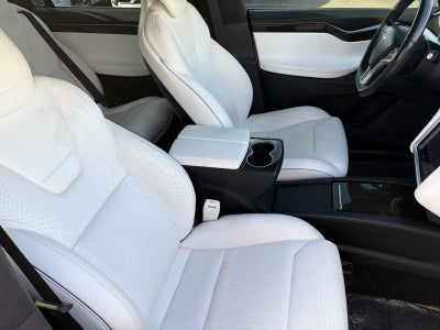 2016 Tesla Model X 70D