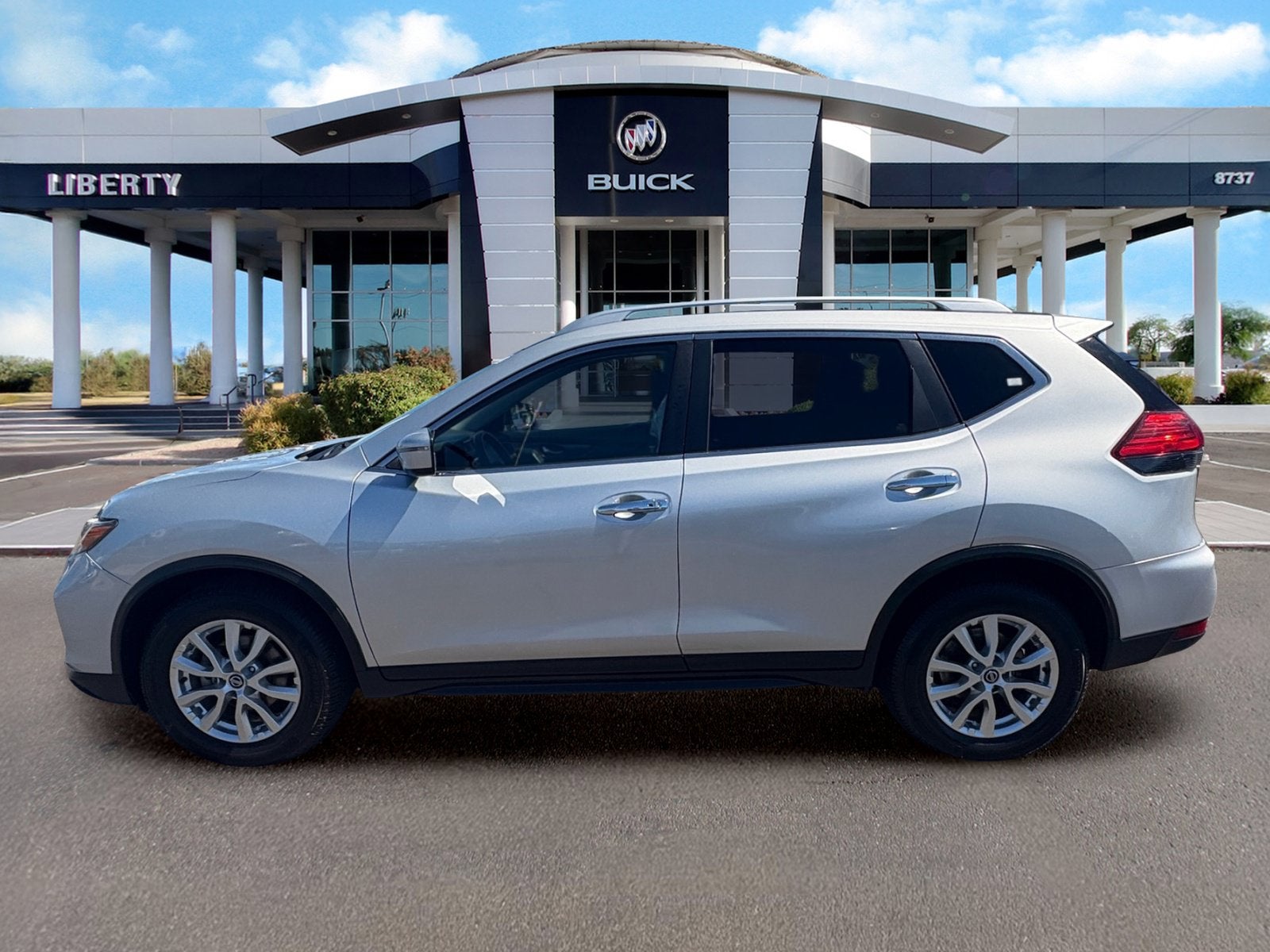2017 Nissan Rogue SV