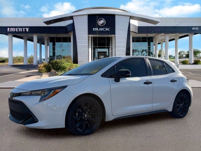 2020 Toyota Corolla Hatchback SE Nightshade Edition