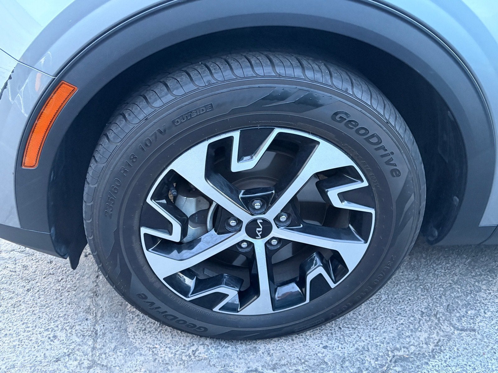 2024 Kia Sportage EX