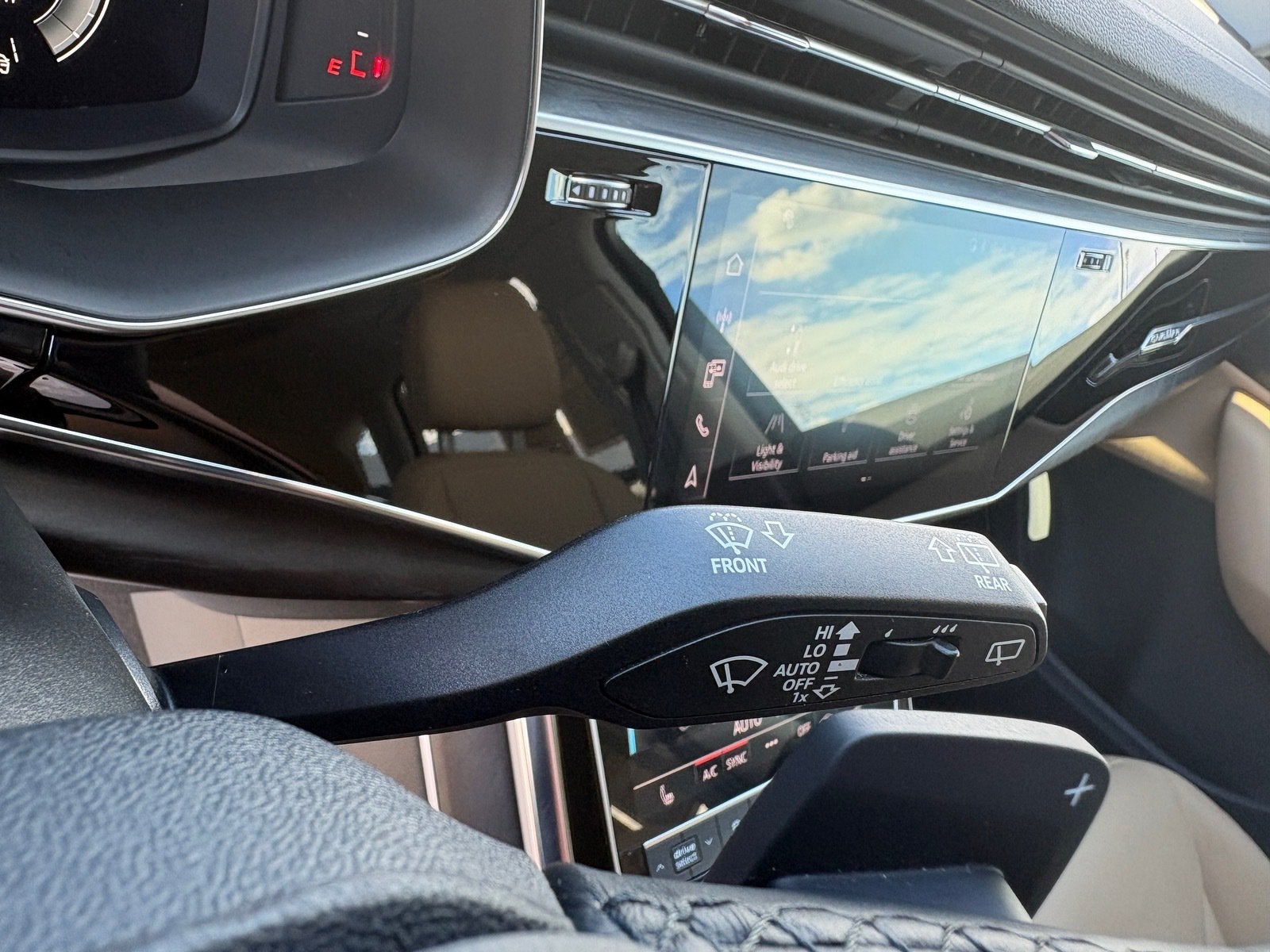 2023 Audi Q7 Premium 45 TFSI quattro Tiptronic
